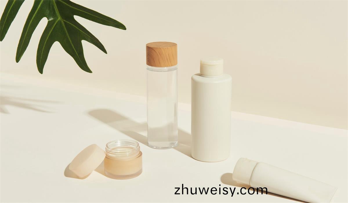 乙酰薑(jiang)黃(huang)酮